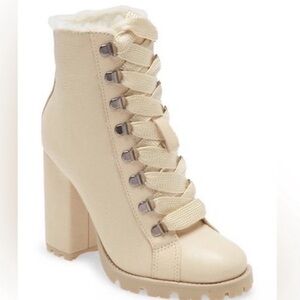 🌸SCHUTZ 🌸 Zhara Lace-up Bootie In Off-white Size: 7B